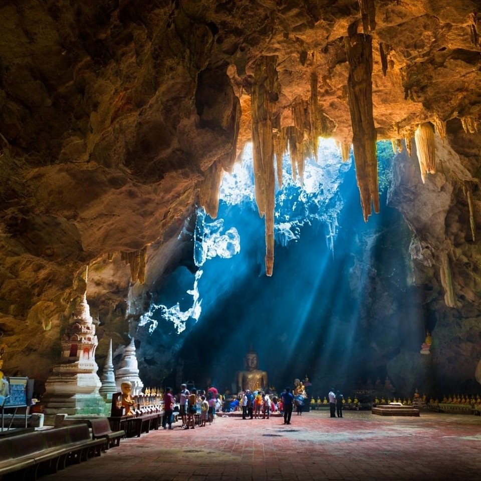 ถ้ำเขาหลวง